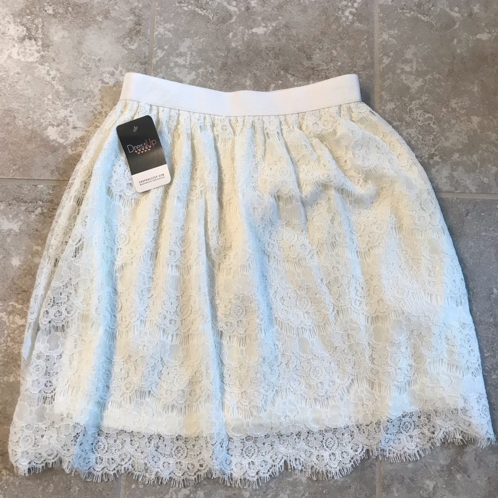NWT 🆕 Dress Up Botique Cotton Lace Skirt Small